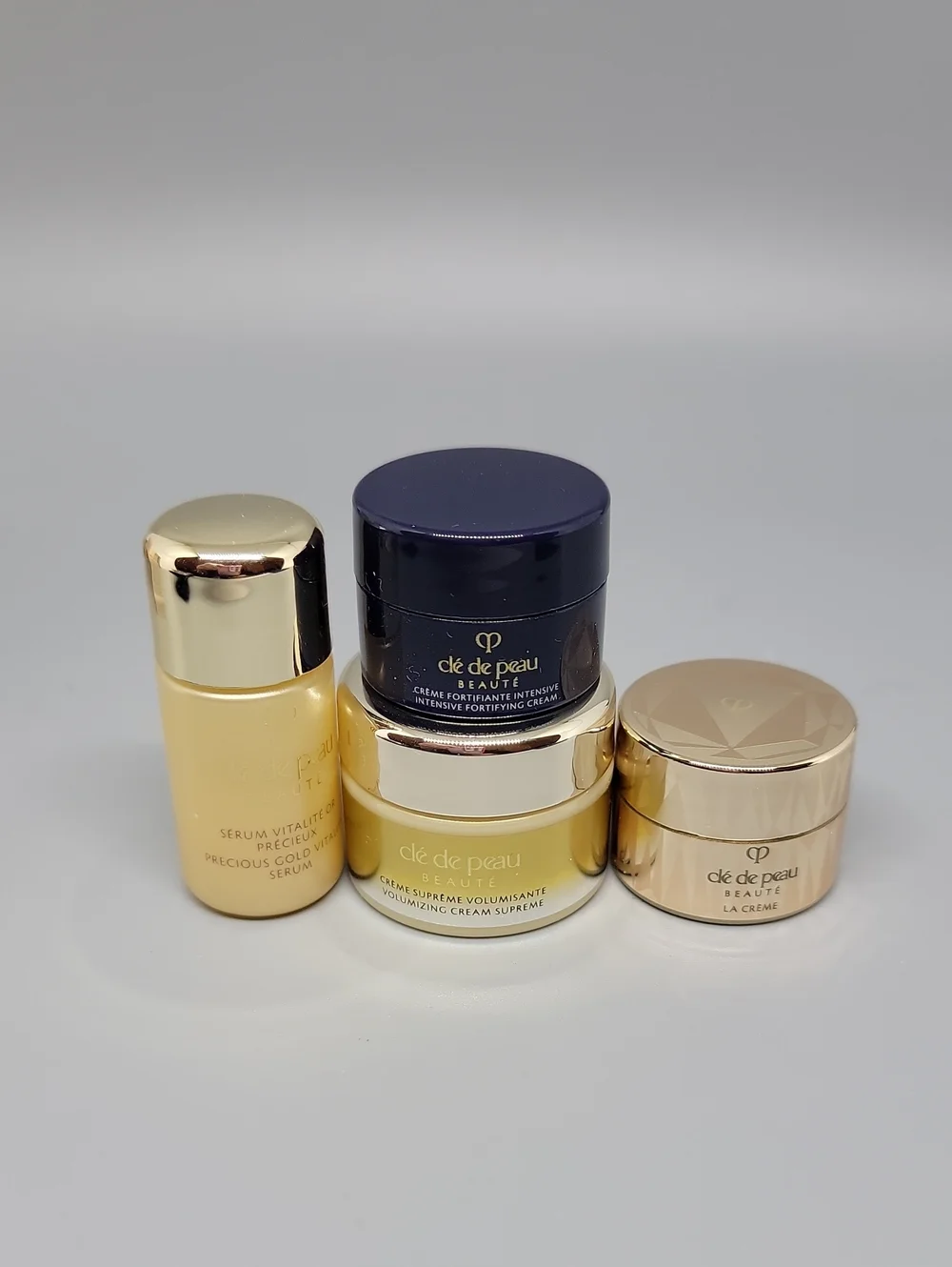 Cle De Peau 4 pc. Luxury Skincare Travel Size Samples -- Serum & Creams
